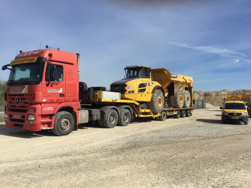 transport engin tp chantier